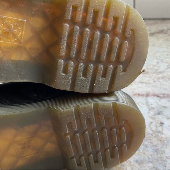 Doc Dr Martens Jr $85 1460 Softy T Leather Lace Up Boots (Zip Side) 2 - Picture 7 of 16